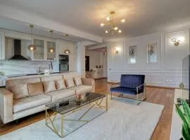 14th Luxury Flat