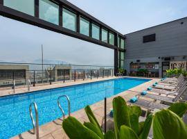 Medellín में, होटल Hotel Estelar Square