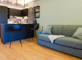 HOLIDAYS HOMES ROME GOLF Appartamenti Marco Simone AeB, hotel a Marco Simone