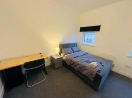 Cosy Rooms in Ipswich Waterfront-Marina