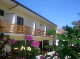 Gästehaus Elfriede, penzion v destinaci Mörbisch am See