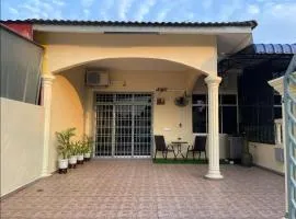 Cozy Homestay