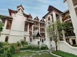 Akira Thaphae Hotel