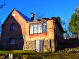 Marston Hill, country house in Mullsjö