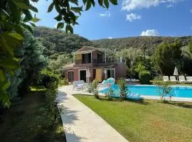 Gialos Villas 1-2 With a Private Pool