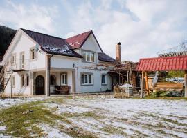 Світанок у горах, hotel in Verkhniy Yasenov