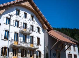 Hôtel-Restaurant du Cerf, hotel v destinaci Les Ponts-de-Martel