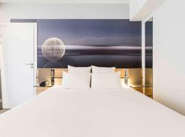 Novotel Resort & Spa Biarritz Anglet – hotel w mieście Anglet