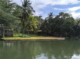 Yonan River Face Safari Resort