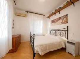 HouSmart Treves 2