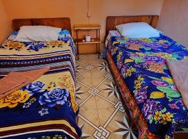 Hospedaje Santo Domingo, bed & breakfast σε Panajachel