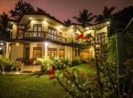 Wildlife Safari House