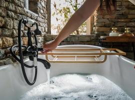 Grace of Africa, Couples 5 STAR Nature Lodge, Bed & Breakfast in Marloth Park