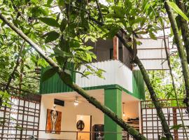 Peaceful Jungle Villa Kona - Pool & Parking for 2 persons