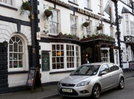 The King's Head Hotel - JD Wetherspoon, hotelli kohteessa Monmouth