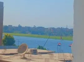 اهلا بيكم في بيتنا