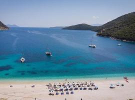 Rouda Bay Beach Hotel, hotel v destinácii Mikros Gialos
