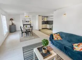 Séjour Lumineux et Cosy au pied du Cher