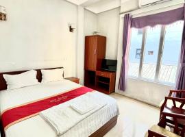Huy Hoang Airport, bed and breakfast v Hanoji