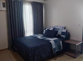 Iloilo City में, होटल Cozy, spacious and well lighted condo