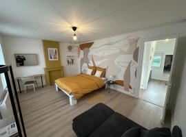 Le Soixante Dix Sept, hotel in Arras