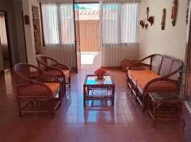Casa amoblada、タリハのコテージ