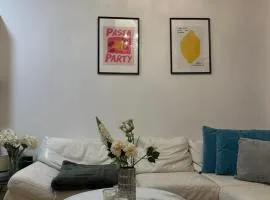 Pasta Party Apartment, Free Parking, Fully Equipped