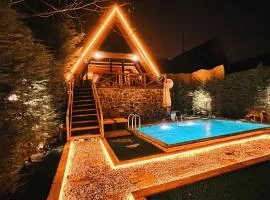 Merce Bungalov