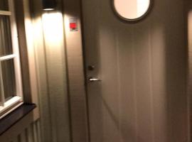 Sadel5a, hotel in Sollentuna