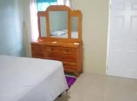 Dunbar's Two bedroom