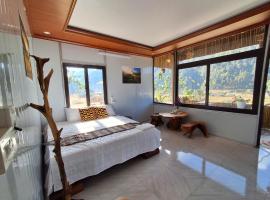 Mu Cang Homestay, hotel v destinaci Lao San Chay