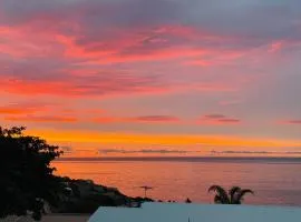 Oceanview 3-Bedroom Villa with Garden, Deck, Full Kitchen & WiFi