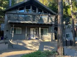 Mountain Lakehouse