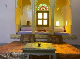 Tana Haveli - heritage stay in udaipur overlooing city palace