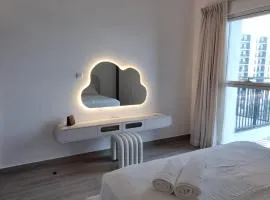 Water Edge, Yas Island