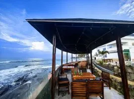 Joy Beach Lodge