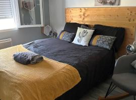 Chambre Raphaël les monts, δωμάτιο σε οικογενειακή κατοικία σε Sainte-Feyre