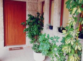 Casa da Vinha, chal&eacute; alpino em Santa Eul&aacute;lia