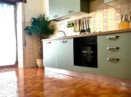 Appartamento "In viaggio come a casa" vicino alla Stazione, LTScalo!