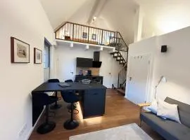 Studio Karl Oppermann mit Einzelgarage