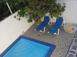Villa con Piscina en Boca Chica