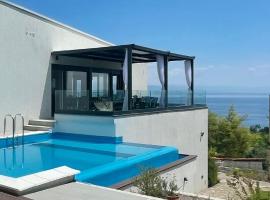 Villa Loqua, Seaview & Private Pool โรงแรมในลอฟราน