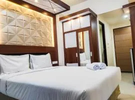 Homey and Comfy Studio at Vida View Makasar Apartment By Travelio