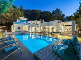 Villa in Ibiza with Pool and Sea Views