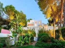 Villa in Ibiza with Sea Views and Pool