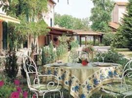 Hotel Le Parc De Geoffroy – hotel w mieście Thiers