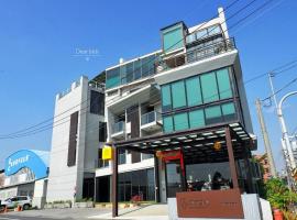 Wandao, hotel com piscina em Donggang