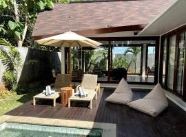 Beach Front LUX Villa