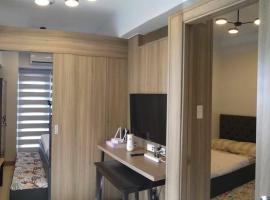 마닐라에 위치한 호텔 Condo next door