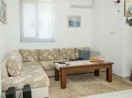Balchik Sea View Escape 5BR Luxury with Hot Tub & Free Parking